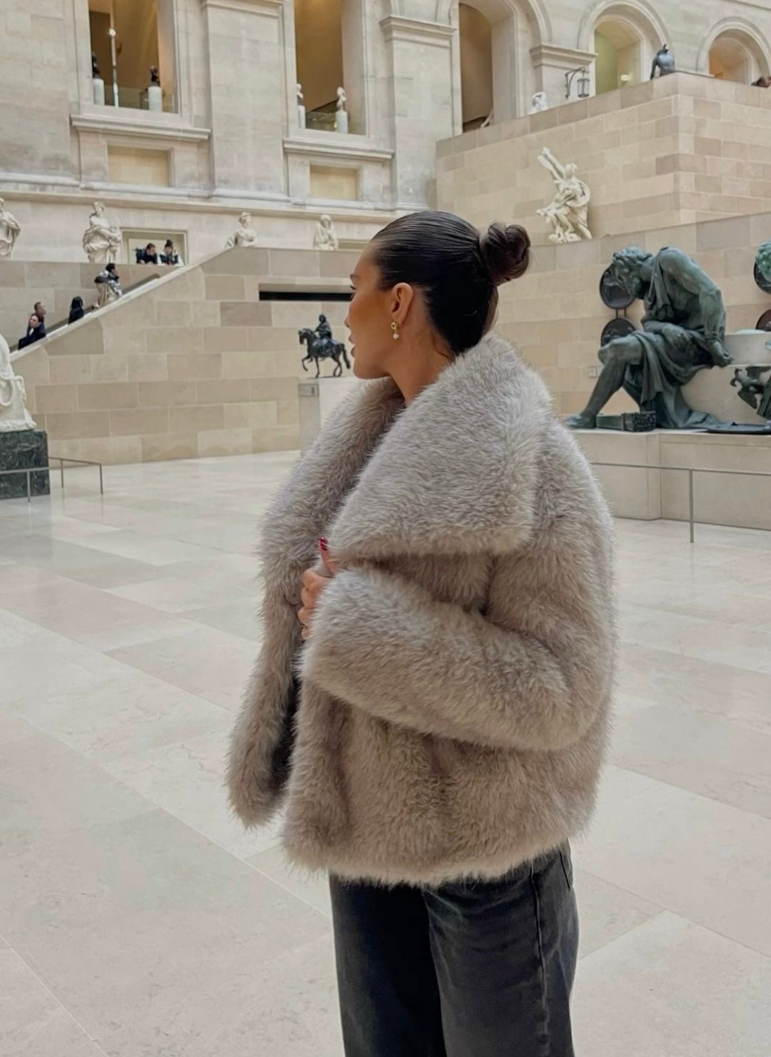 Bases™ | Classic Fur Coat