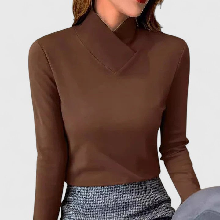 Jamie | Elegant Turtleneck