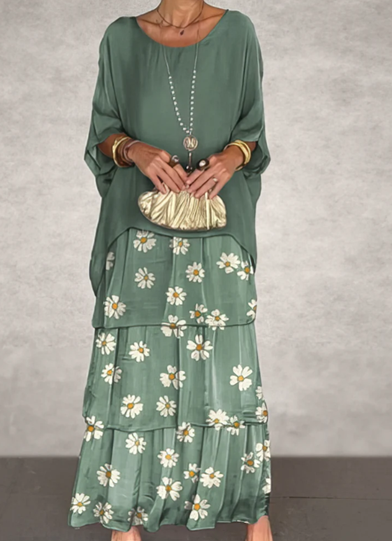 Lara | Flowing Maxi Dress