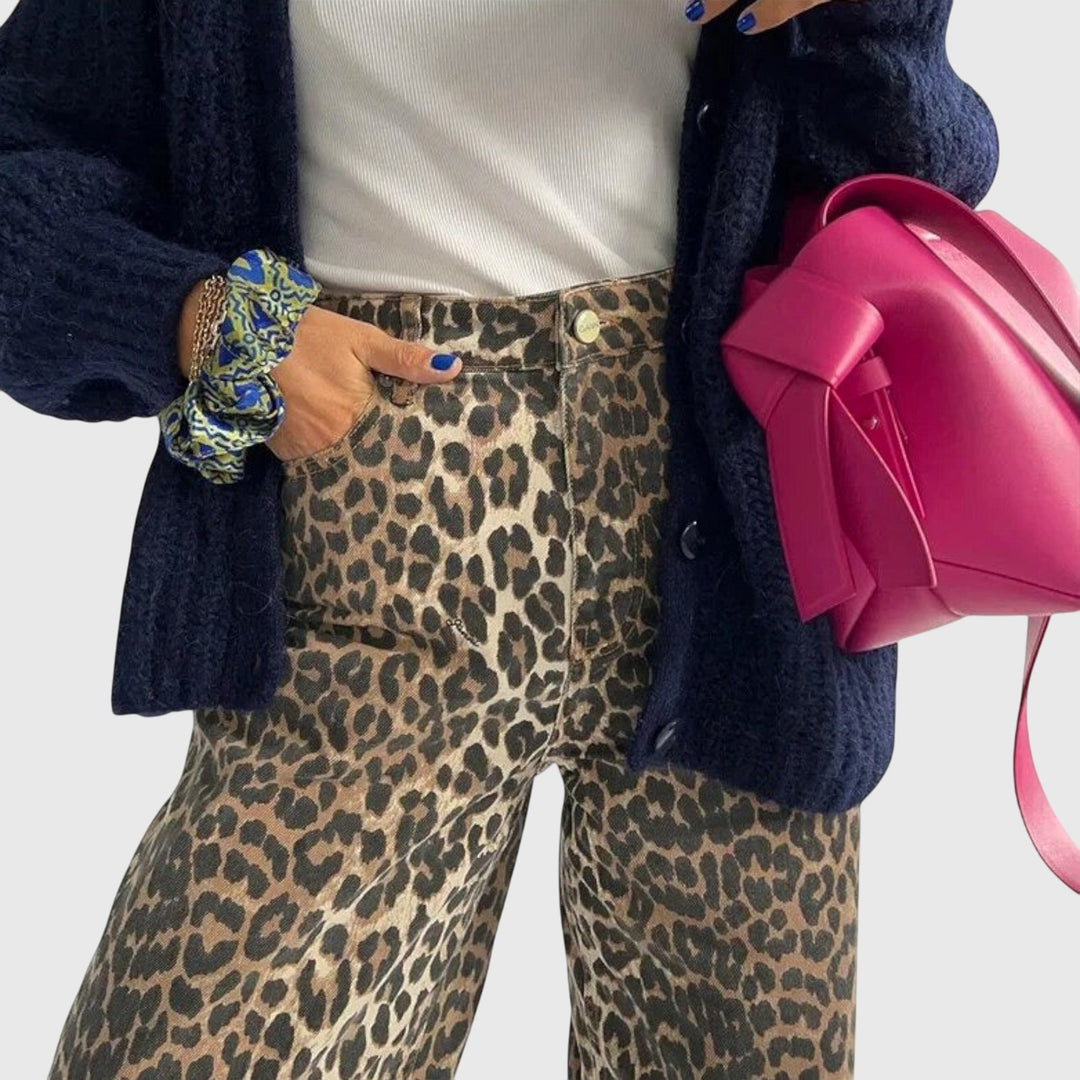 Jamie | Vintage Jeans with Leopard Print